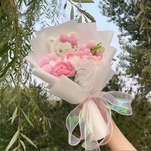 Hello Kitty Pink bouquet